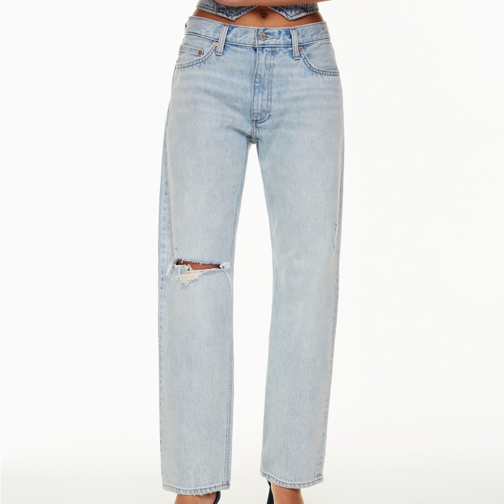 Aritzia Lo rise Straight Leg Jeans